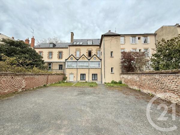 Appartement F3 à vendre  3 pièces - 88,08 m2 MOULINS - 03
