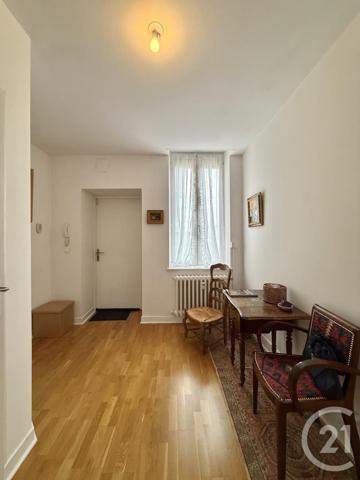 Appartement F3 à vendre  3 pièces - 88,08 m2 MOULINS - 03