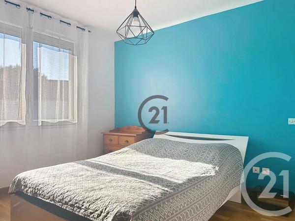 Immeuble à vendre  132 m 2   CROSSAC  - 44