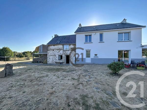 Immeuble à vendre  132 m 2   CROSSAC  - 44