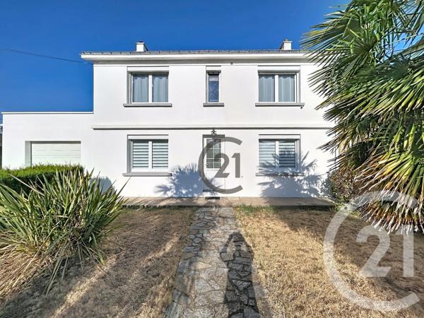 Immeuble à vendre  132 m 2   CROSSAC  - 44