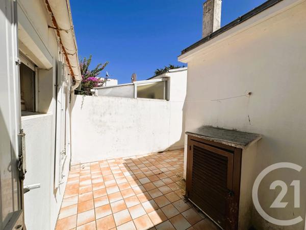 Maison à vendre  2 pièces - 73,50 m 2   ST GILLES CROIX DE VIE  - 85
