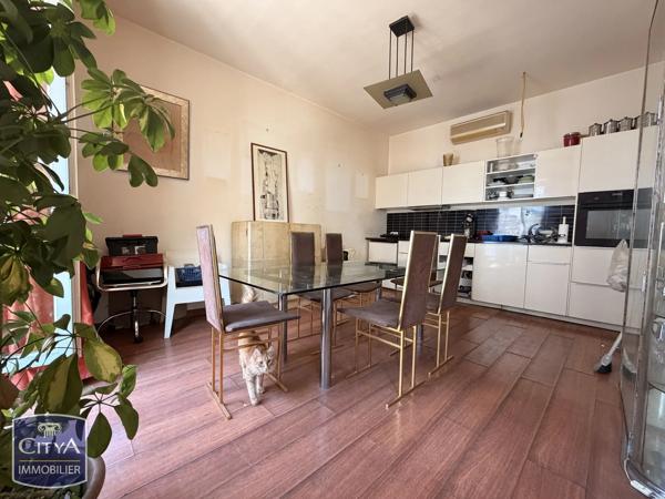 Appartement à vendre 4 pièces 82.2m² Nîmes (30000)