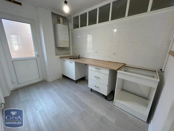 Appartement à louer 2 pièces 49.25m² Laon (02000)