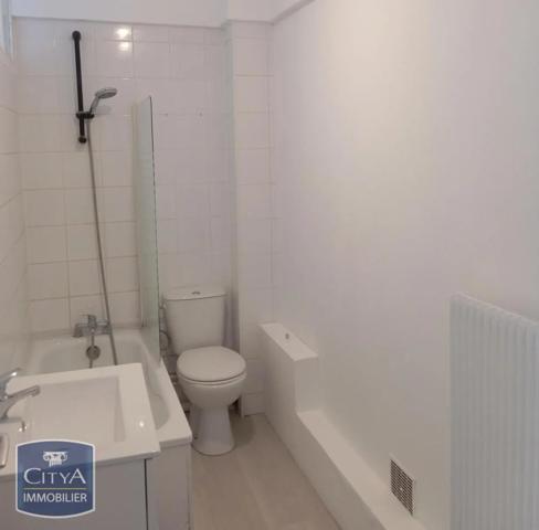 Appartement à louer 2 pièces 49.25m² Laon (02000)