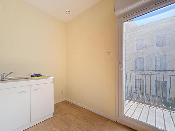 Lot de deux appartements dans petit immeuble – Centre-ville de Bédarieux