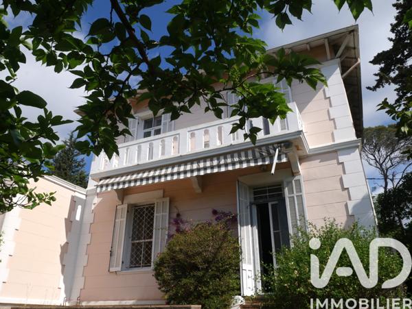 Maison à vendre 5 pièces 120 m² Saint-Raphaël