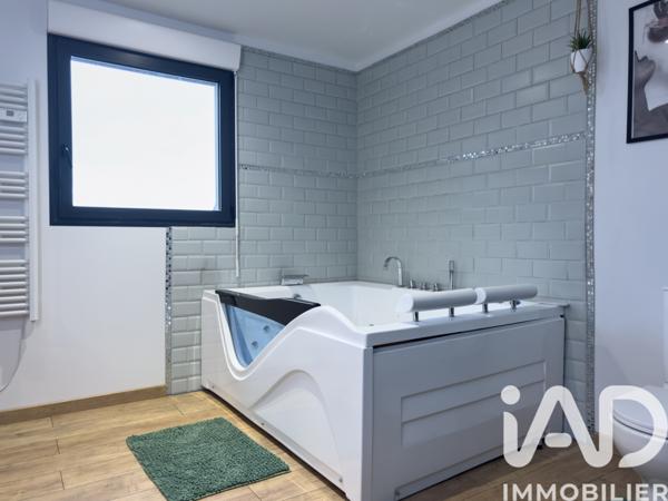 Maison à vendre 7 pièces 179 m² Charleville-Mézières