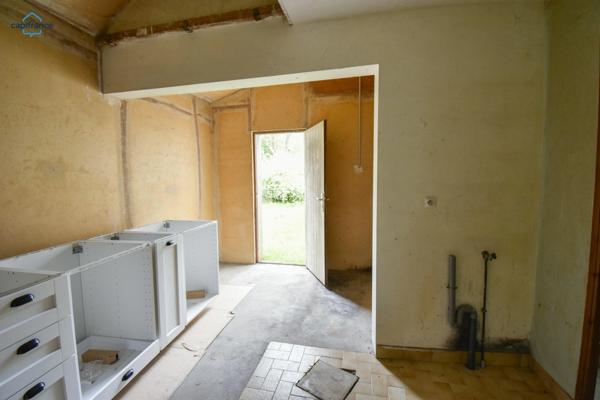 Maison à vendre 11 pièces LYE (36)