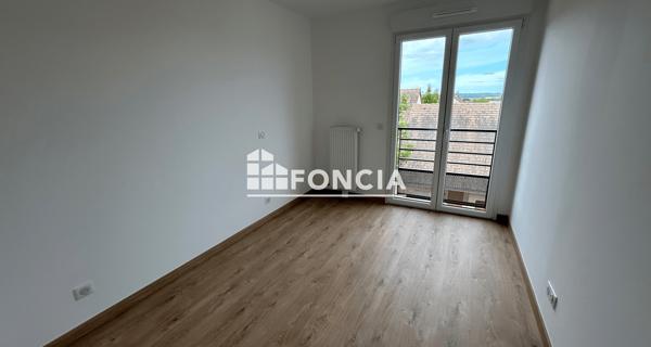 Location Appartement 3 pièces 61 m² - Buchelay 78200