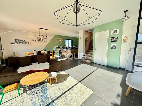 Belle Maison au Montcel 101 m2