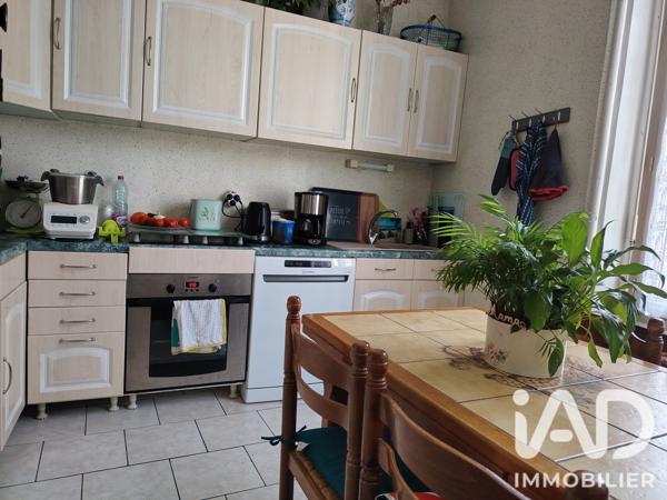 Maison à vendre 4 pièces 104 m² Saint-Rémy-du-Val