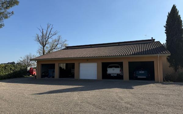 Maison à vendre    9 pièces • 235 m2 Saint-Sever