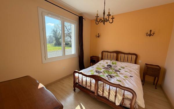 Maison à vendre    9 pièces • 235 m2 Saint-Sever