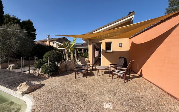Maison à vendre    9 pièces • 235 m2 Saint-Sever