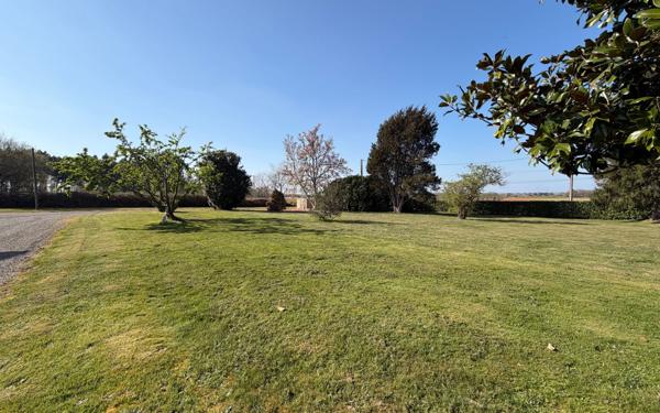 Maison à vendre    9 pièces • 235 m2 Saint-Sever