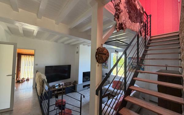 Maison à vendre    9 pièces • 235 m2 Saint-Sever