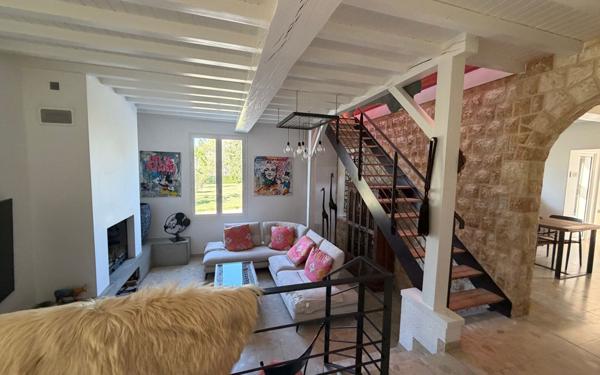 Maison à vendre    9 pièces • 235 m2 Saint-Sever