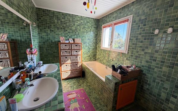 Maison à vendre    9 pièces • 235 m2 Saint-Sever