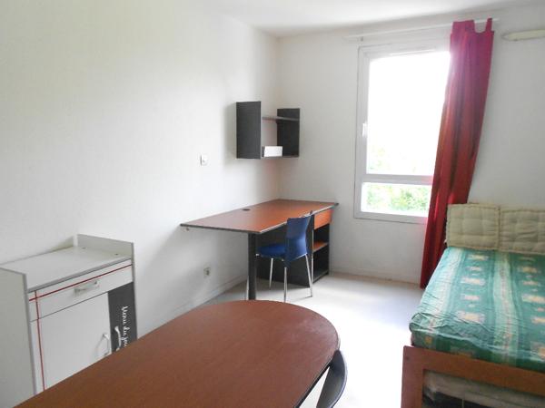 Location appartement Amiens - 1 pièce(s) - 18 m² - 425 €/mois
