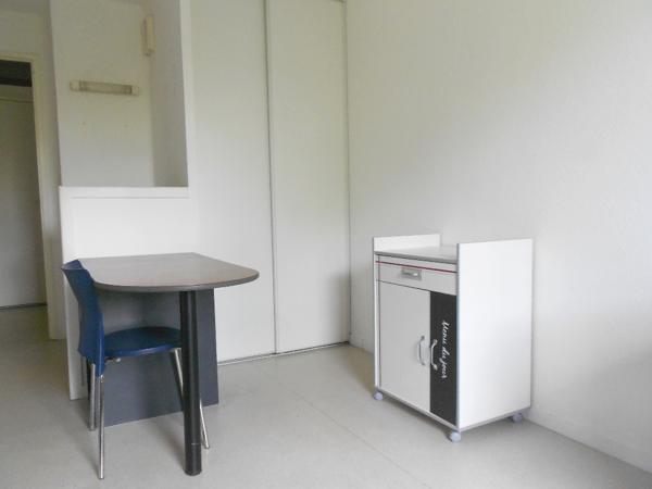 Location appartement Amiens - 1 pièce(s) - 18 m² - 425 €/mois
