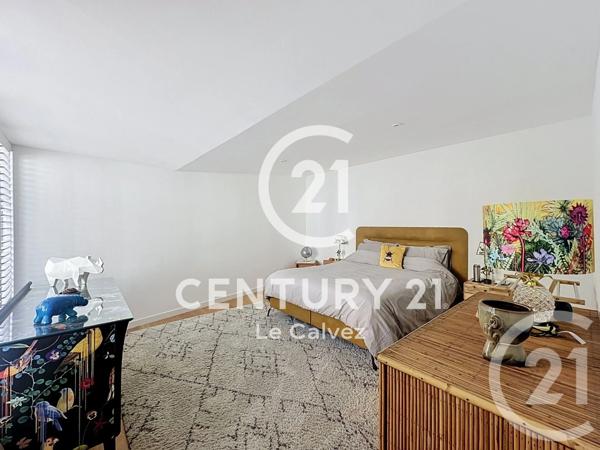 Maison à vendre  4 pièces - 92,66 m 2   GUINGAMP  - 22