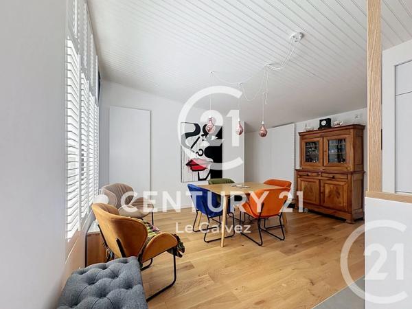 Maison à vendre  4 pièces - 92,66 m 2   GUINGAMP  - 22