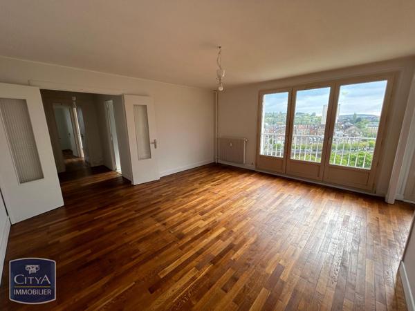 Location appartement Charleville-Mézières (08000) 4 pièces 77m²