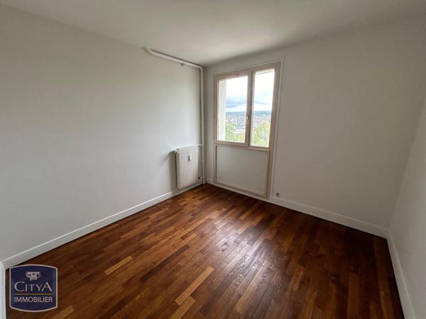 Location appartement Charleville-Mézières (08000) 4 pièces 77m²