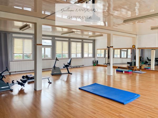 À vendre Oyonnax - Bâtiment mixte locaux professionnels et Appartement d'habitation