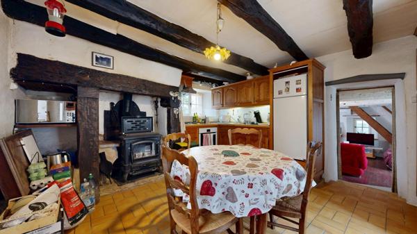 Maison, dépendances et terrain