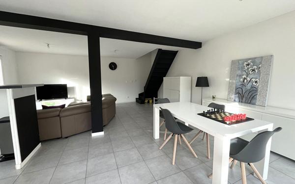 Maison à louer    2 pièces •  Saint-André-de-l'Eure