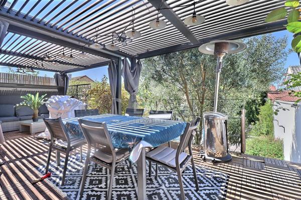 Maison sur les coteaux