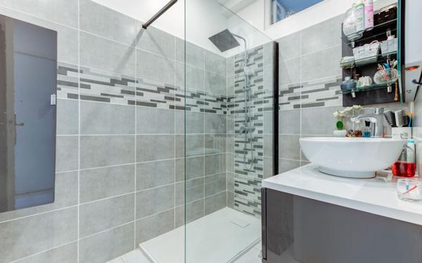 Appartement à vendre    2 pièces • 56,02 m2 Nice