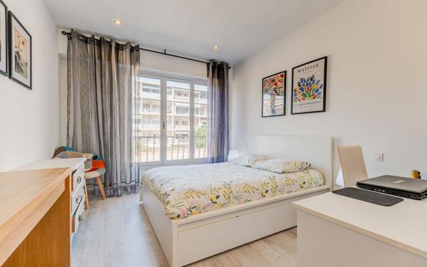 Appartement à vendre    2 pièces • 56,02 m2 Nice