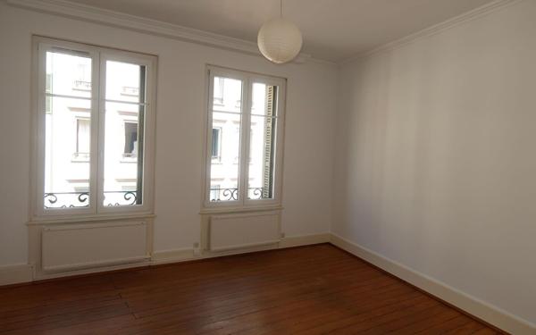 Appartement à louer    3 pièces •  Strasbourg