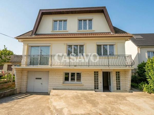 Vente Maison 7 pièces de 163m² - 77500 Chelles