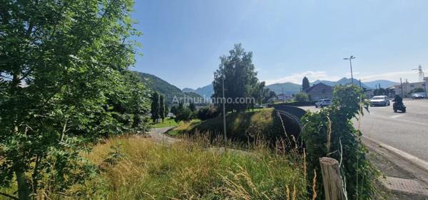 Vente Terrain 1253 m2 à Lourdes