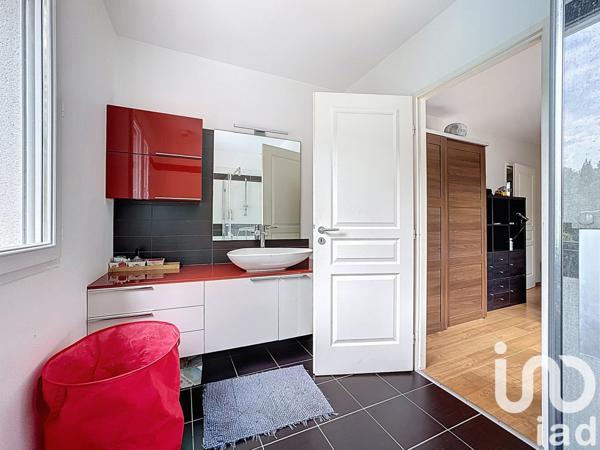 Maison à vendre 9 pièces 239 m² Seilh