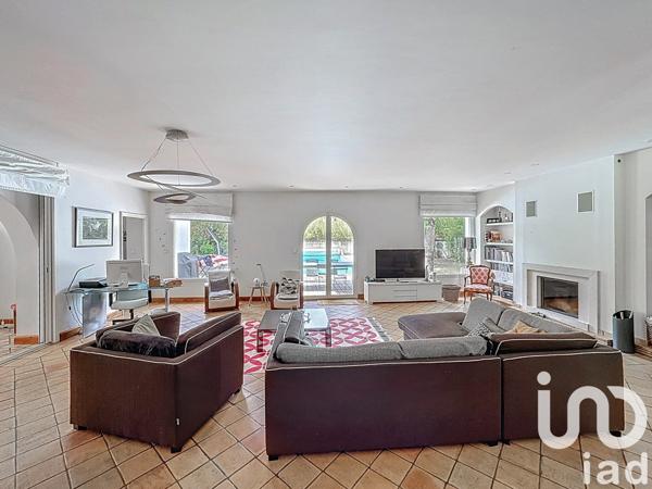 Maison à vendre 9 pièces 239 m² Seilh