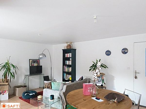 IMMEUBLE DE RAPPORT - CENTRE VILLE DE PONS - OPPORTUNITE RARE !