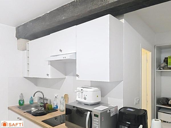 IMMEUBLE DE RAPPORT - CENTRE VILLE DE PONS - OPPORTUNITE RARE !