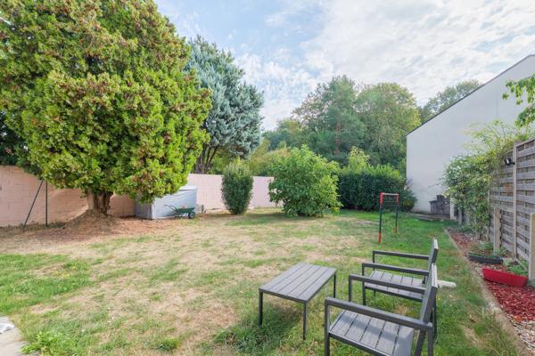 Maison
         4 pièces
        - 103 m² Exclusivité 337 000 € *