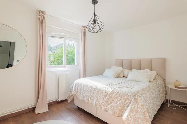 Maison
         4 pièces
        - 103 m² Exclusivité 337 000 € *