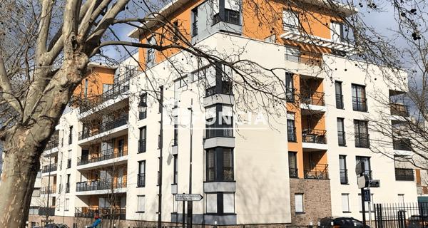 Location Appartement 4 pièces 117.74 m² - Antony 92160