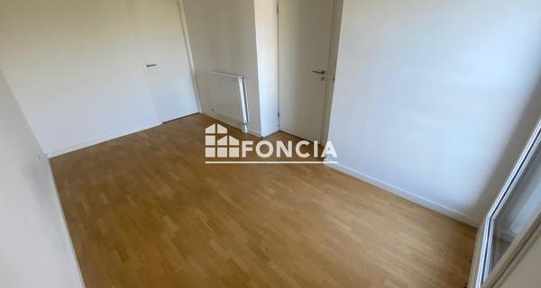 Location Appartement 4 pièces 117.74 m² - Antony 92160