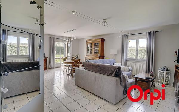 Maison à vendre    4 pièces •  Ruy