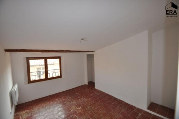 AIX EN PROVENCE - A LOUER - T2/3 EN TRÈS BON ETAT - RUE CALME