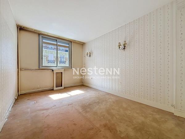 ISSY LES MOULINEAUX - CENTRE VILLE - Appartement 3 pièces de 60 m2 traversant