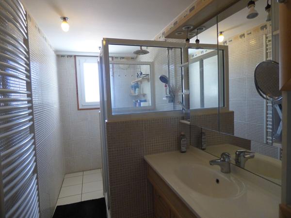 Maison 8 pièces 166 m2
